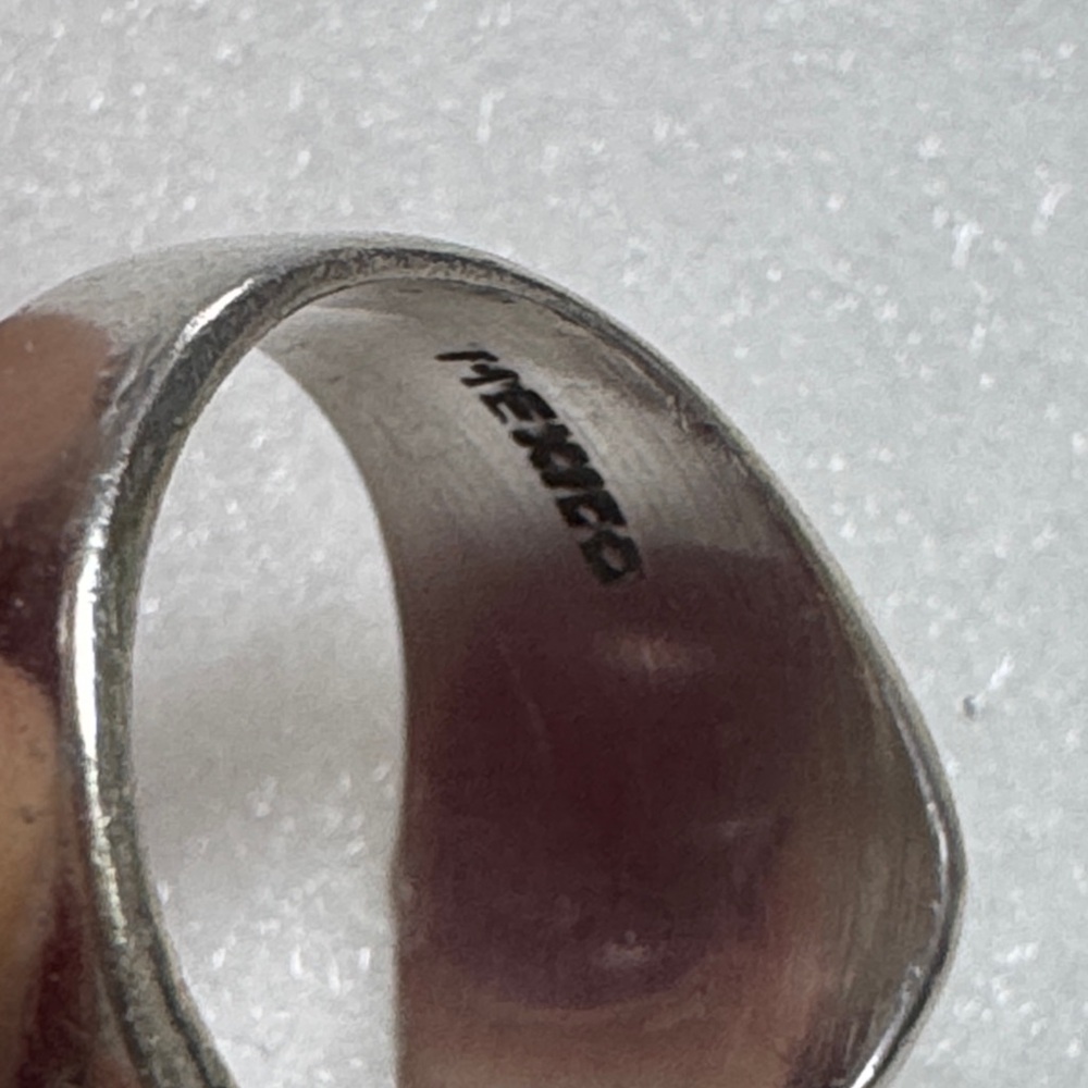 Silver Ring - Picture 6 of 7